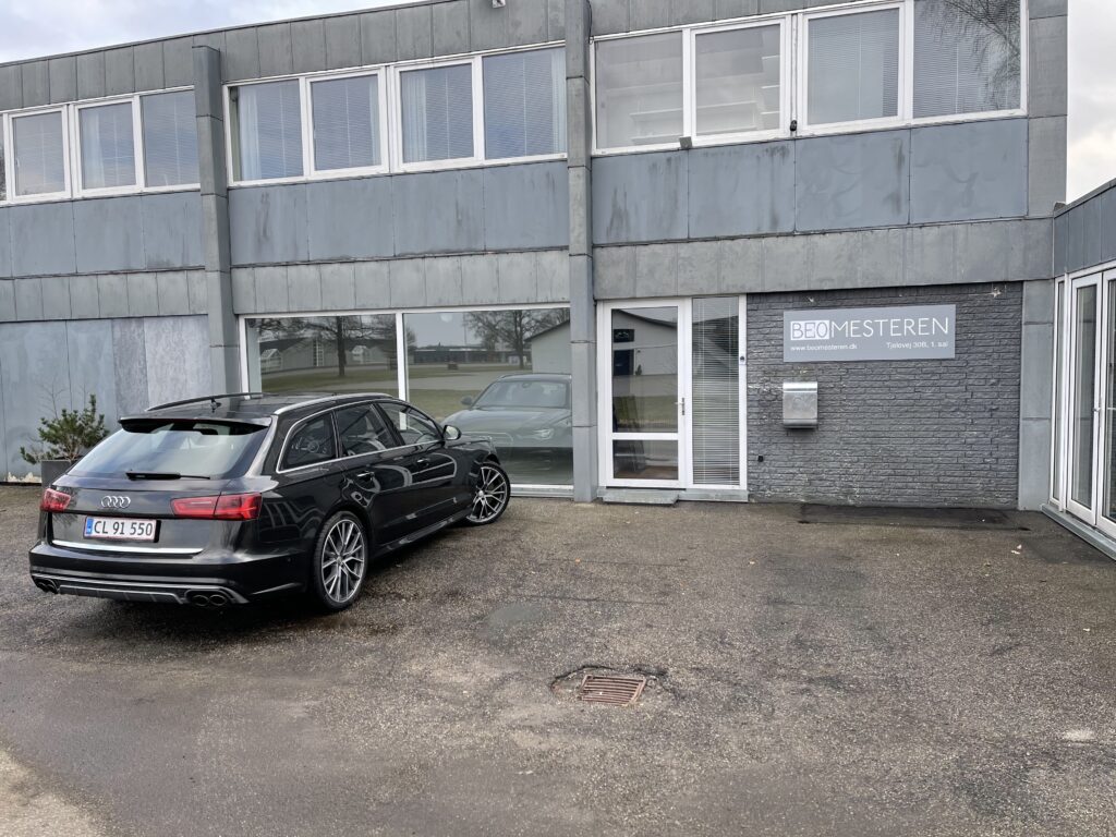Neomesteren lives in premises in Herning with room for expansion
