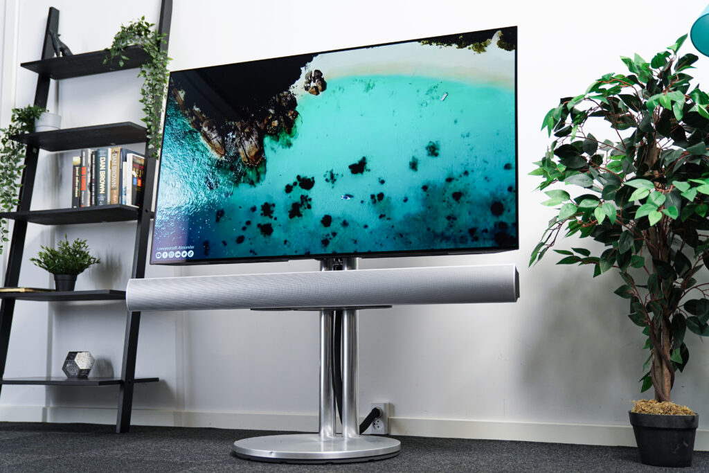 Beovision 7 becomes Neovision 7 with a new LG TV